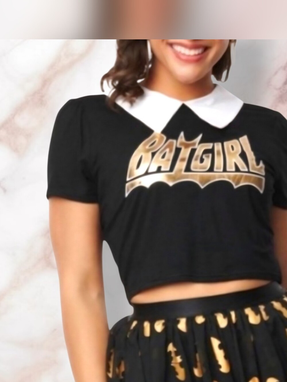 Unique Vintage X DC Comics Batgirl Logo Crop Top